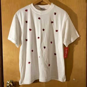 ‼️SOLD‼️Ladybug tee